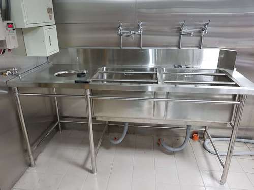 洗碗機前工作台含殘菜口/雙水槽  |餐飲設備與廚房設備型錄|工作檯、水槽